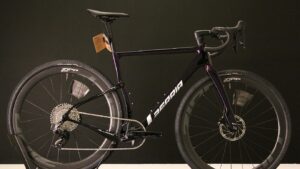 BERRIA ALLROAD / RIVAL AXS /  LARGE / 2025 / OIL / KAMPANJ