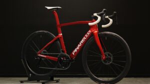 PINARELLO DOGMA F / DURA-ACE / WATTMÄTARE / 55CM