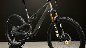 SPECIALIZED S-WORKS STUMPJUMPER 15 / S5 / 2025