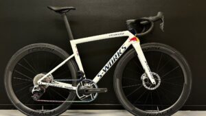 SPECIALIZED S-WORKS TARMAC SL8  / REDBULL / SRAM RED / 52CM / DEMO